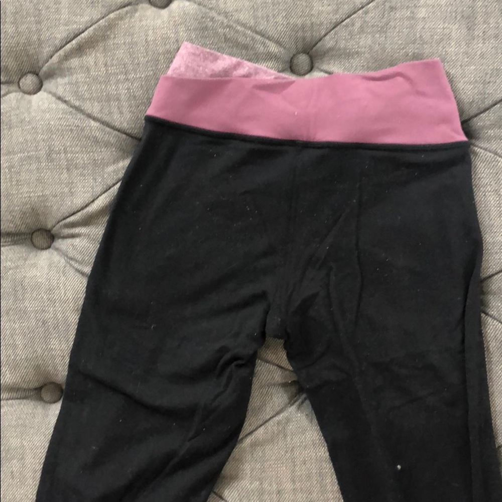 Lululemon pants - Picture 3 of 4